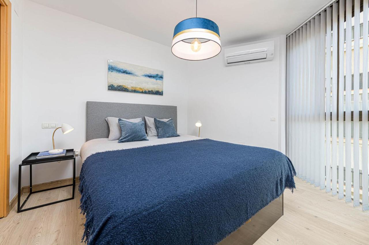 Mediterraneo Beach Apartment In Malaga By Solaga Holiday Homes Buitenkant foto